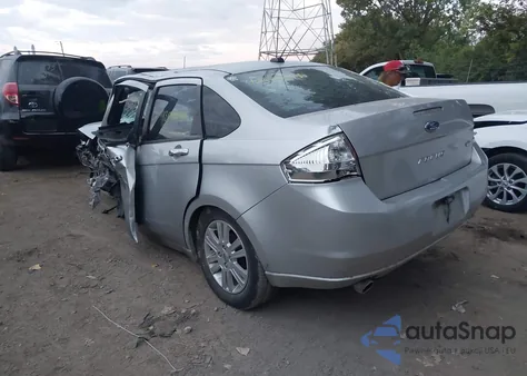 2010 Ford Focus Sel z USA, uszkodzony, nr VIN 1FAHP3HN6AW176538